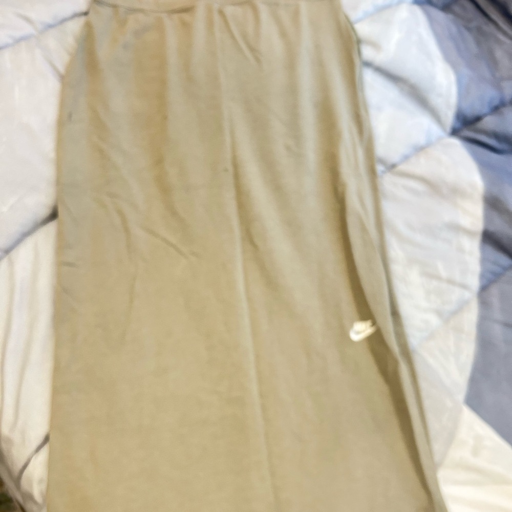 Nike Mediuim Skirt
